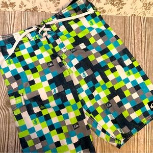 Quicksilver swim trunks size 29
